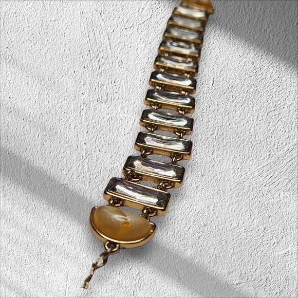 WOMENS NECKLACE & BRACELET SET FROM AVON - Picture 5 of 8